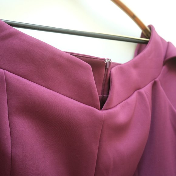 { Eloquii Dress } Plum Wine Tulip Sleeved Knee Length - Picture 4 of 9